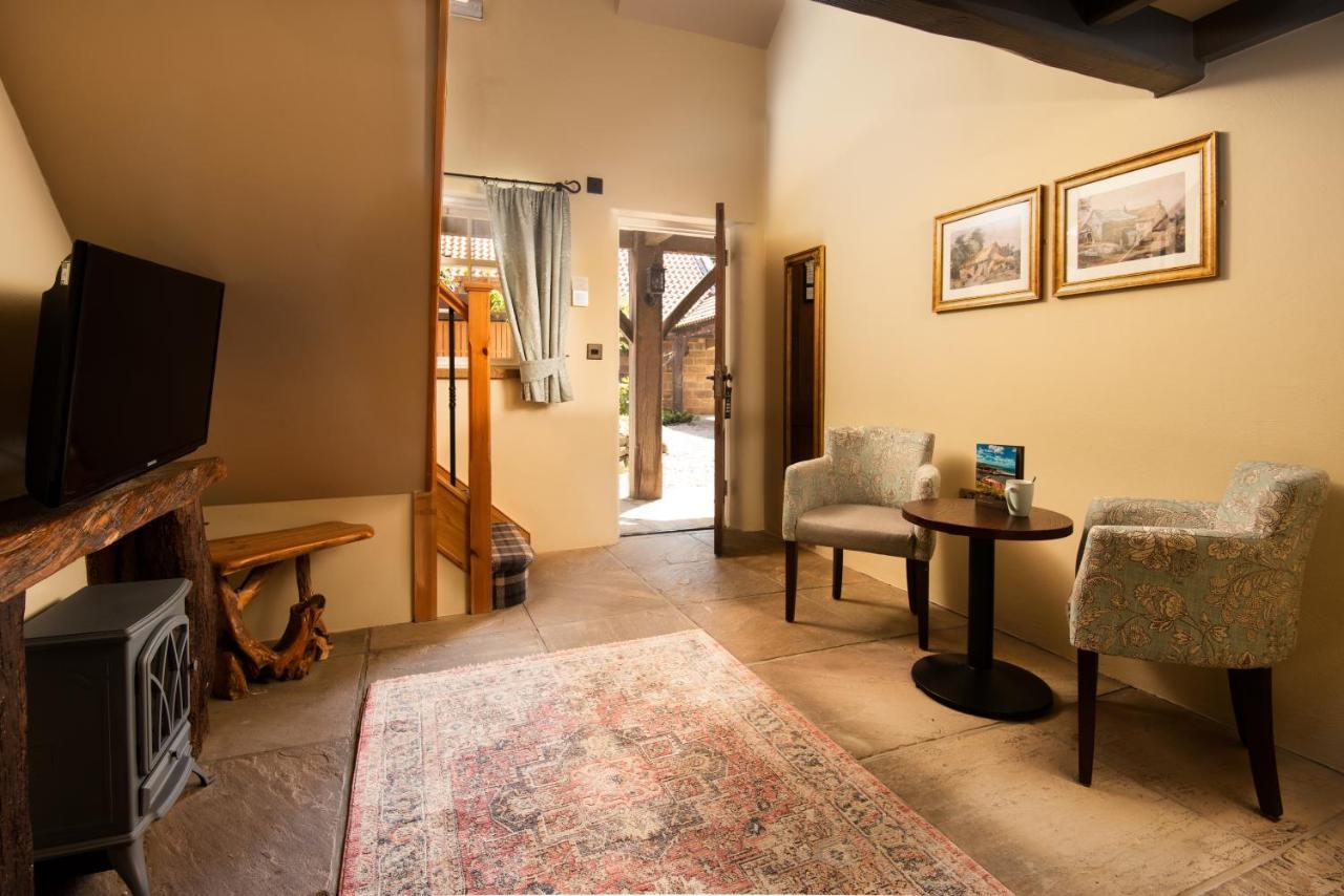 The Stables - The Inn Collection Group ويتبي المظهر الخارجي الصورة